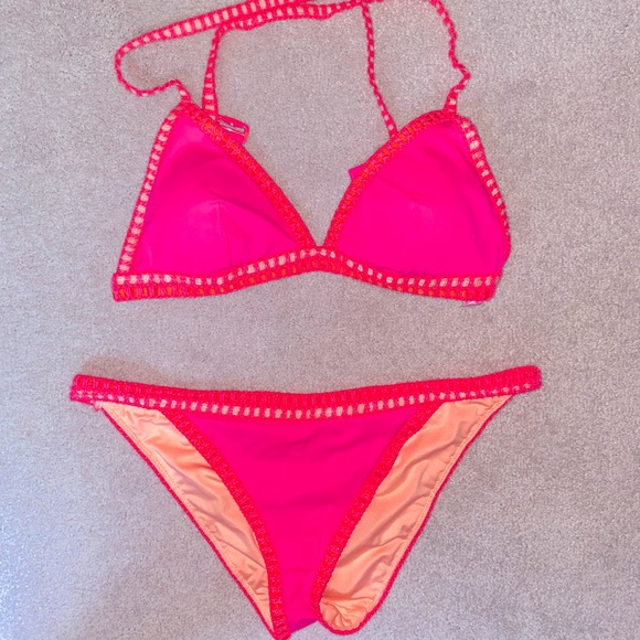 Victoria Secret Bikini - Picture 1 of 4